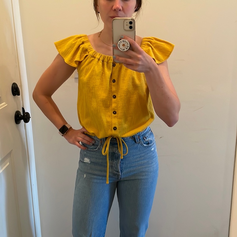 Madewell mustard top with button down front and tie at waist